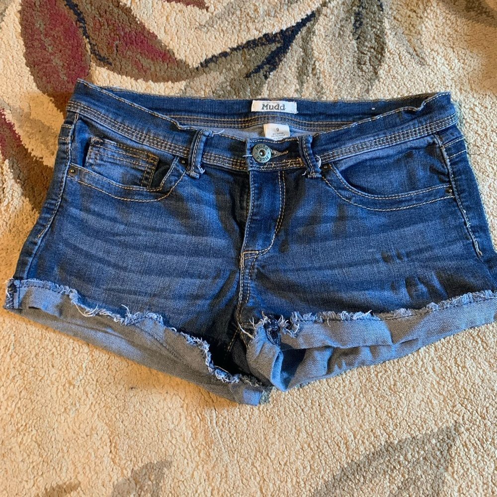 Mudd denim shorts size 9